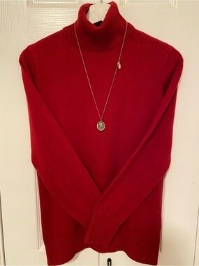 L.L. Bean Women’s Cotton Cashmere Turtleneck Sweater  Vibrant Red Size Medium